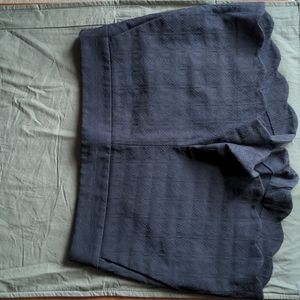 LOFT scallop jacquard Riviera shorts black size 8